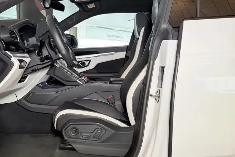 Lamborghini Urus din 2024 cu 45.740 km - oferta LAM235880 - foto 20