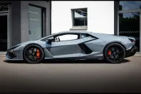 Lamborghini Revuelto din 2025 cu 5.397 km - oferta LAM235882 - foto 2