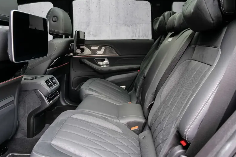 Mercedes-Benz GLS 800 (Clasa GLS) din 2024 cu 11.380 km - oferta MER235883 - foto 16