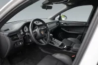 Porsche Macan din 2022 cu 45.300 km - oferta POR235894 - foto 4