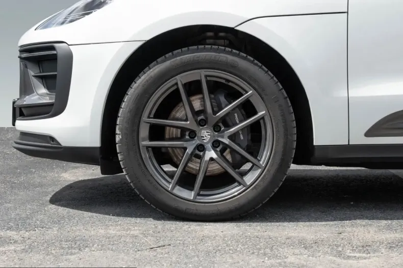 Porsche Macan din 2022 cu 45.300 km - oferta POR235894 - foto 6