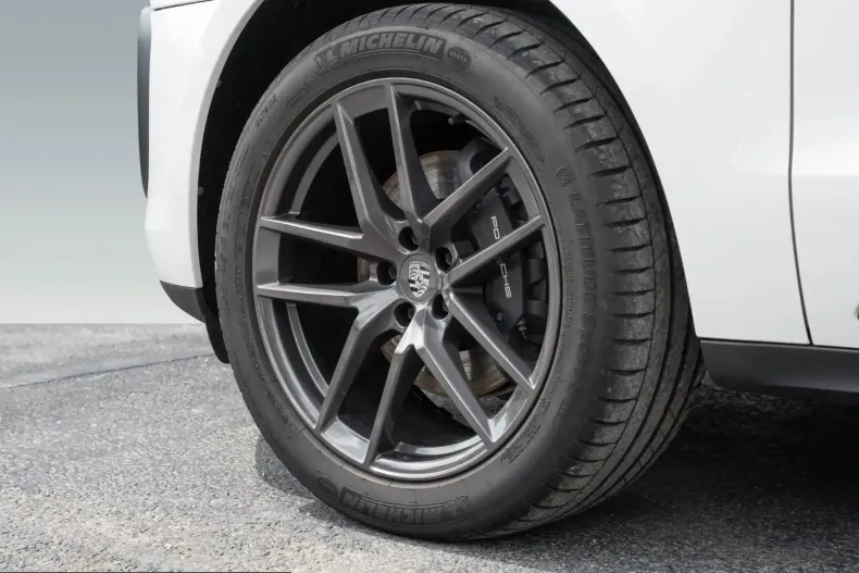 Porsche Macan din 2022 cu 45.300 km - oferta POR235894 - foto 13