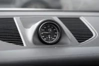 Porsche Macan din 2022 cu 45.300 km - oferta POR235894 - foto 31