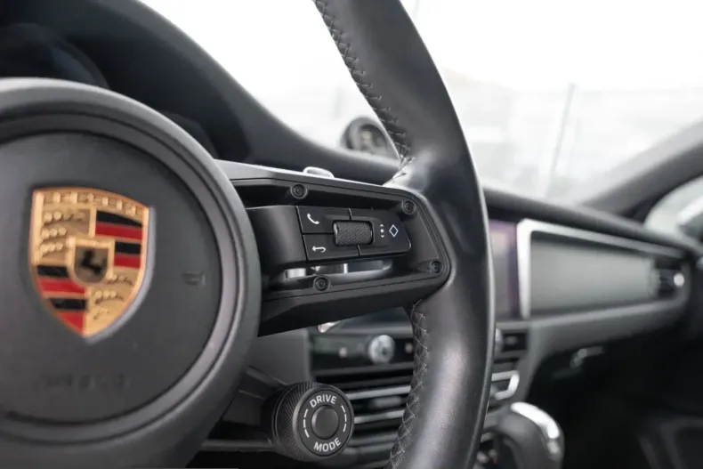 Porsche Macan din 2022 cu 45.300 km - oferta POR235894 - foto 34