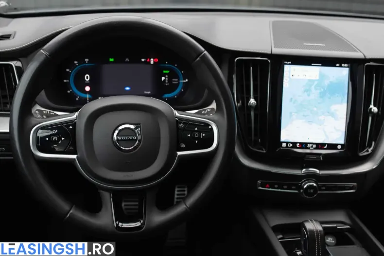 Volvo XC60 din 2021 cu 129.960 km - oferta VOL235896 - foto 33