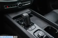 Volvo XC60 din 2021 cu 129.960 km - oferta VOL235896 - foto 35
