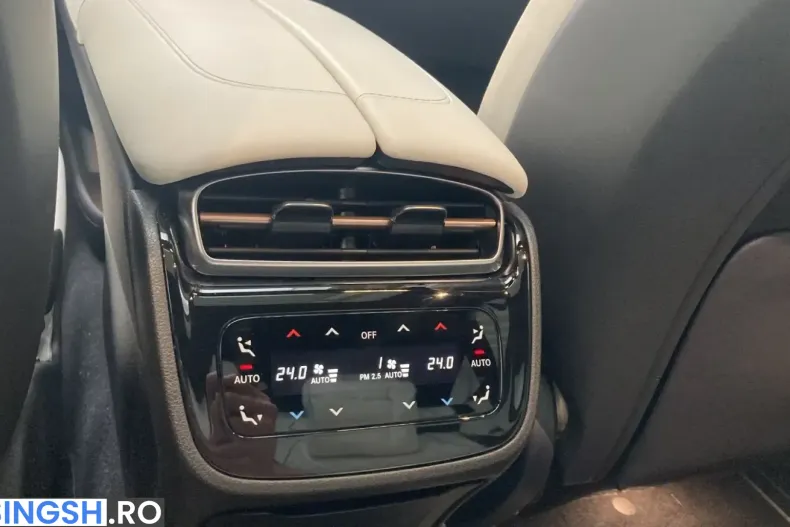 Mercedes-Benz EQS (Clasa S) din 2024 cu 29.809 km - oferta MER235904 - foto 14