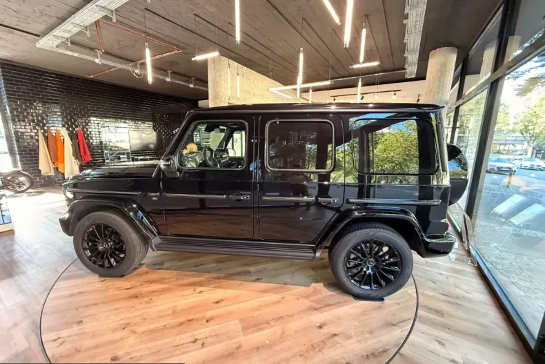Mercedes-Benz G 400 (Clasa G) din 2024 cu 49.804 km - oferta MER235913 - foto 6