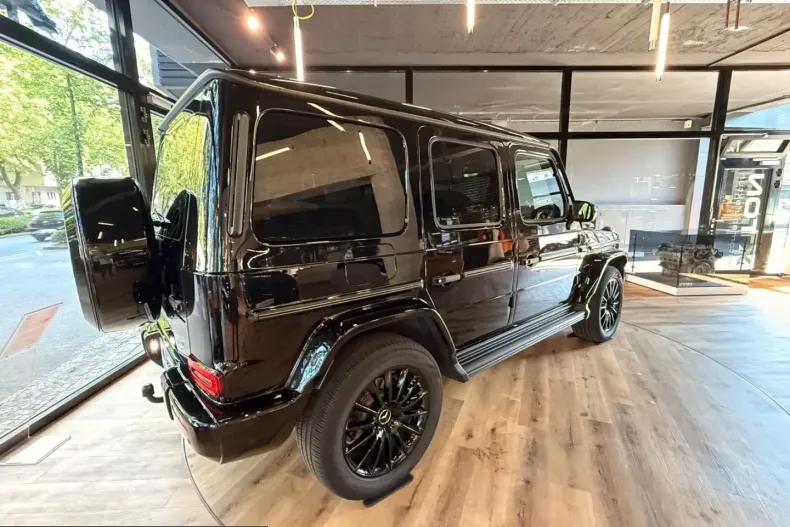 Mercedes-Benz G 400 (Clasa G) din 2024 cu 49.804 km - oferta MER235913 - foto 15