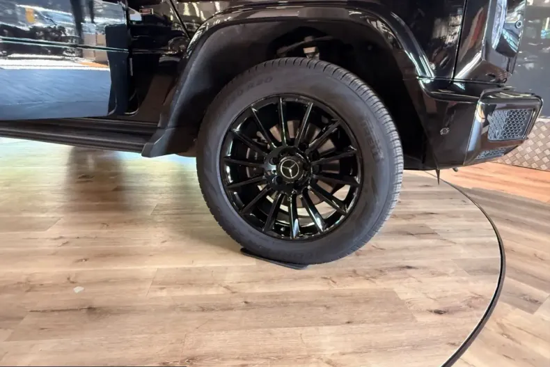 Mercedes-Benz G 400 (Clasa G) din 2024 cu 49.804 km - oferta MER235913 - foto 17