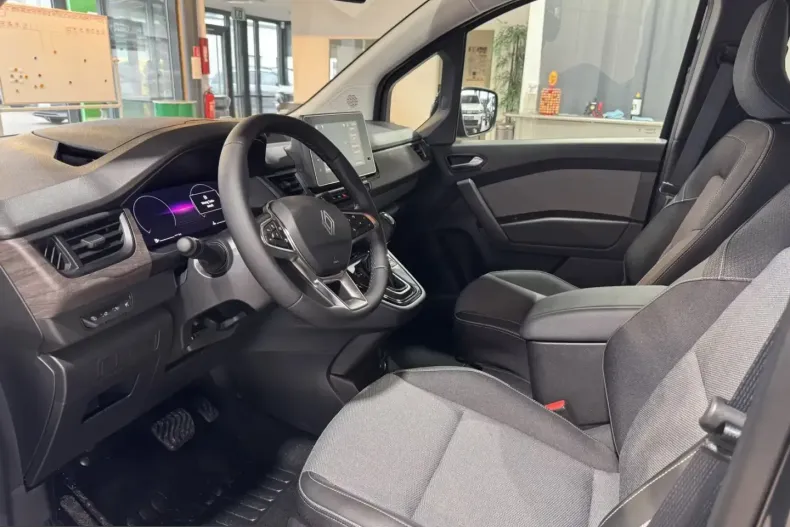 Renault Grand Kangoo E-TECH din 2026 cu 51 km - oferta REN235917 - foto 10