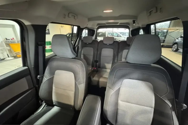Renault Grand Kangoo E-TECH din 2026 cu 51 km - oferta REN235917 - foto 15