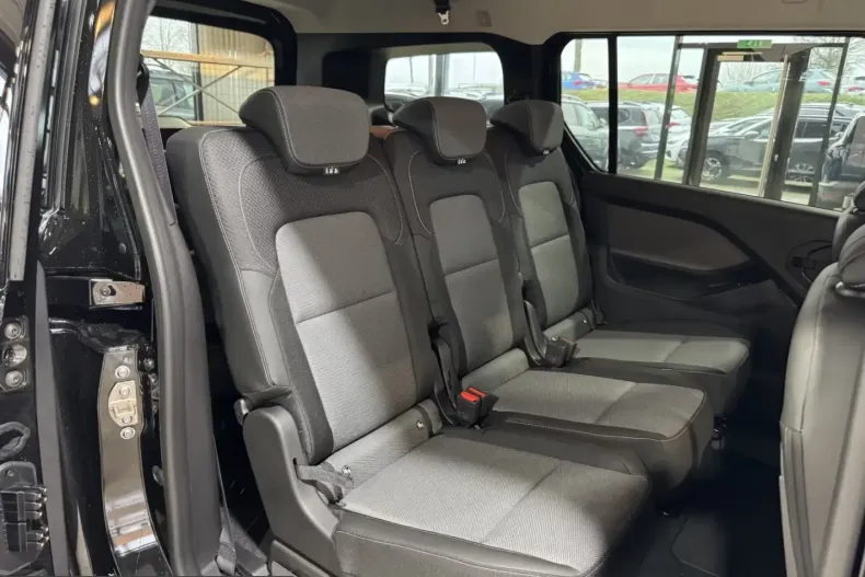 Renault Grand Kangoo E-TECH din 2026 cu 51 km - oferta REN235917 - foto 17
