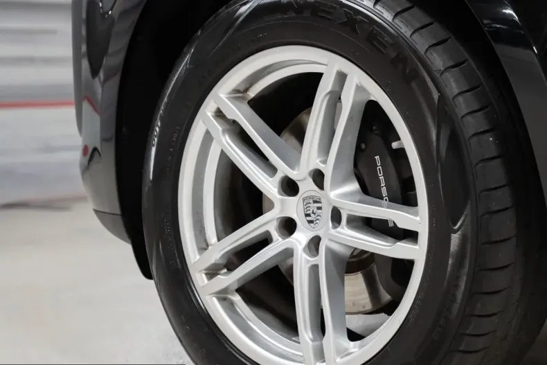 Porsche Macan din 2024 cu 22.300 km - oferta POR235919 - foto 14