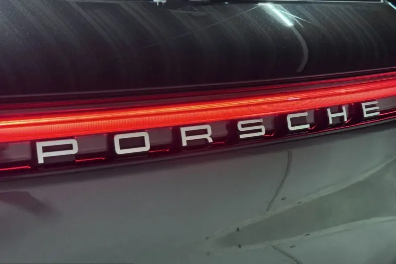 Porsche Macan din 2024 cu 20.700 km - oferta POR235921 - foto 27