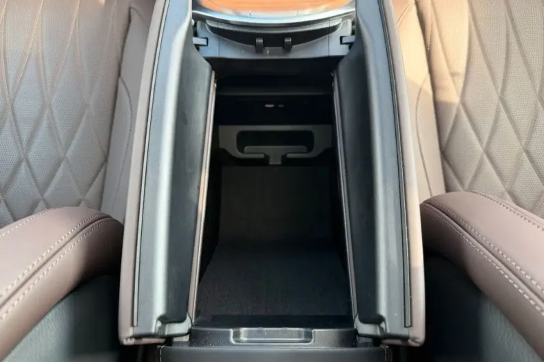 Mercedes-Benz G 580 (Clasa G) din 2025 cu 1.995 km - oferta MER235923 - foto 23