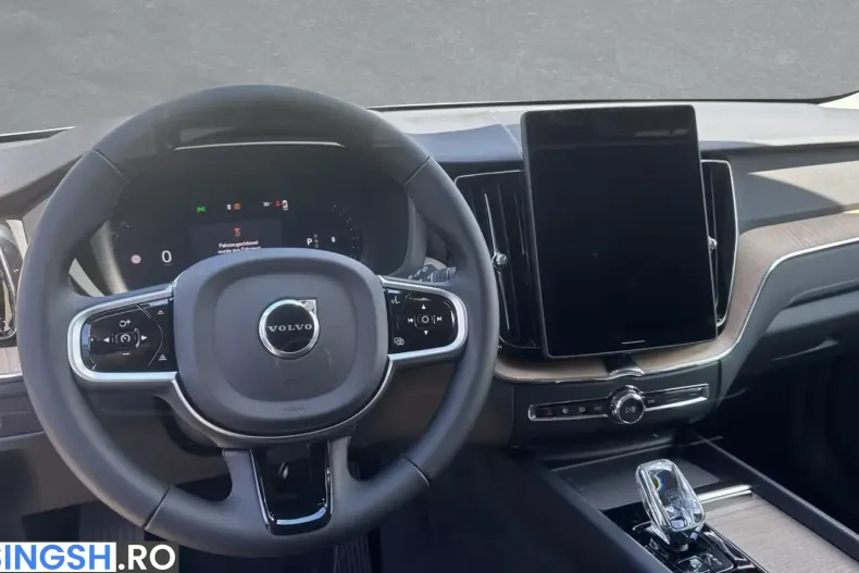 Volvo XC60 din 2026 cu 300 km - oferta VOL235925 - foto 6