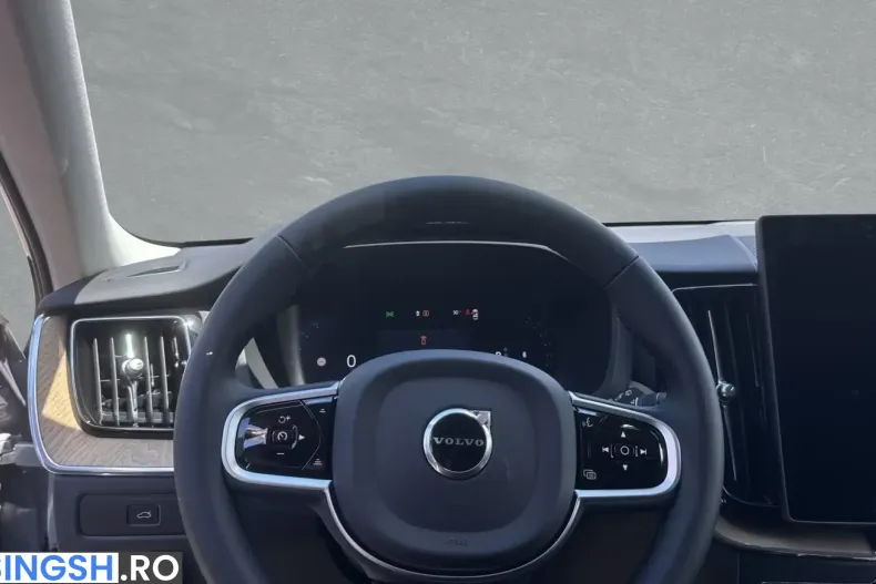 Volvo XC60 din 2026 cu 300 km - oferta VOL235925 - foto 7