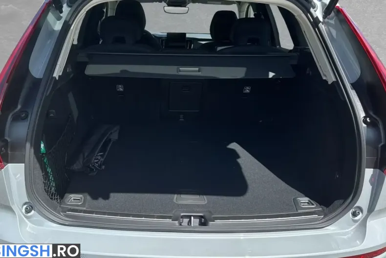 Volvo XC60 din 2026 cu 300 km - oferta VOL235925 - foto 15