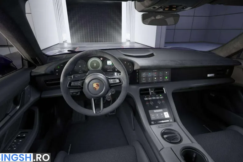 Porsche Taycan din 2025 cu 3.729 km - oferta POR235926 - foto 28