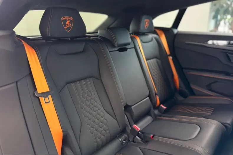 Lamborghini Urus din 2025 cu 11.200 km - oferta LAM235927 - foto 25