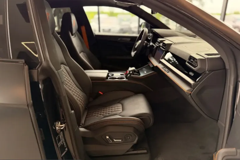 Lamborghini Urus din 2025 cu 11.200 km - oferta LAM235927 - foto 31