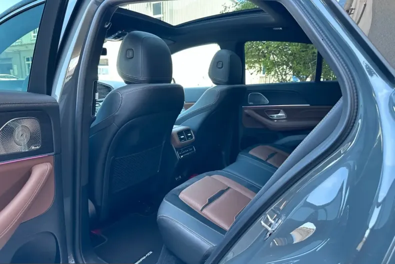 Mercedes-Benz GLE 53 AMG (Clasa GLE) din 2025 cu 12.100 km - oferta MER235934 - foto 16