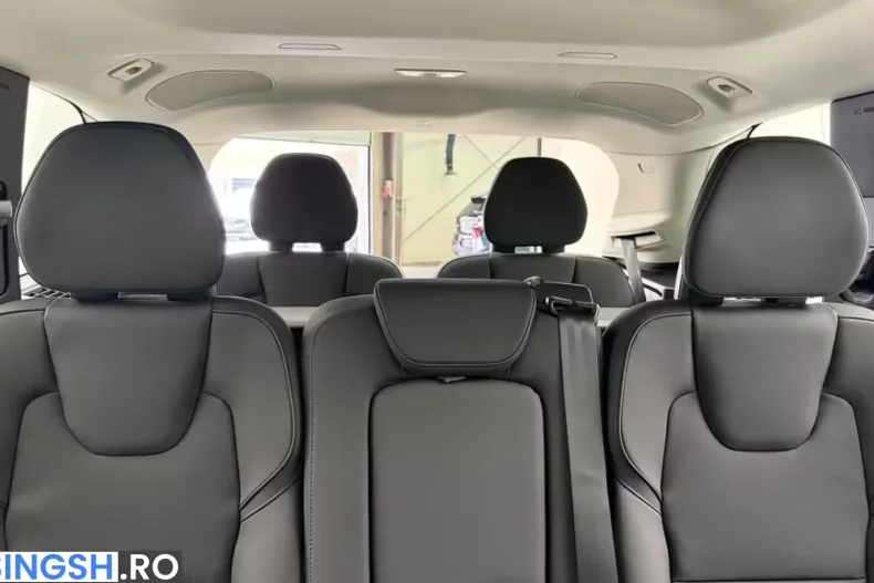 Volvo XC90 din 2026 cu 5.000 km - oferta VOL235935 - foto 33