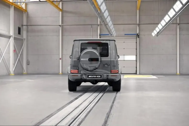 Mercedes-Benz G 63 AMG (Clasa G) din 2022 cu 34.044 km - oferta MER235940 - foto 3