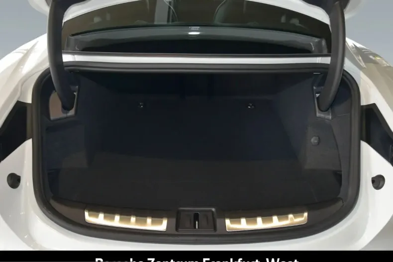 Porsche Taycan din 2025 cu 21.650 km - oferta POR235952 - foto 10