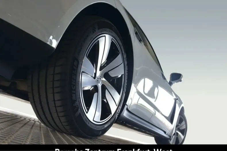 Porsche Taycan din 2025 cu 21.650 km - oferta POR235952 - foto 12