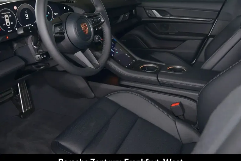Porsche Taycan din 2025 cu 21.650 km - oferta POR235952 - foto 20