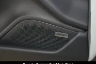 Porsche Taycan din 2025 cu 21.650 km - oferta POR235952 - foto 22
