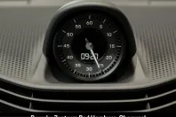 Porsche Taycan din 2025 cu 19.287 km - oferta POR235953 - foto 23