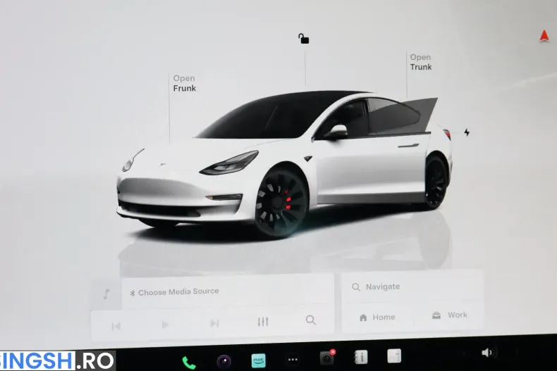 Tesla Model 3 din 2022 cu 79.896 km - oferta TES235956 - foto 13