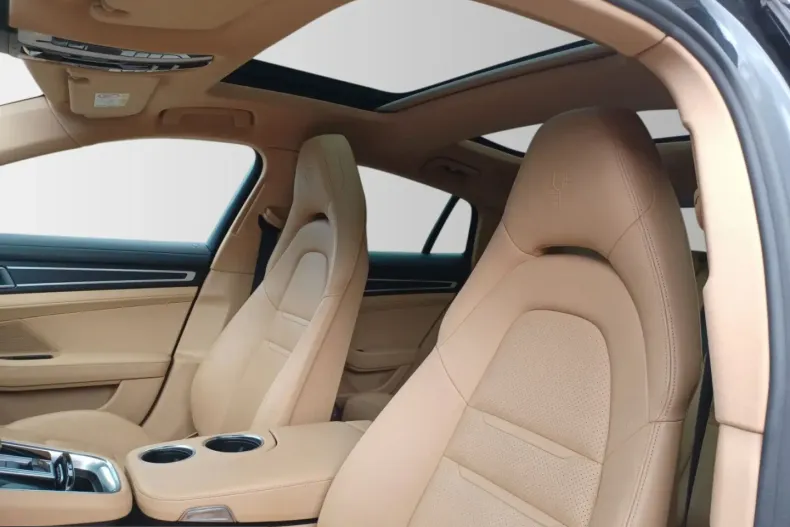 Porsche Panamera din 2022 cu 44.393 km - oferta POR235960 - foto 8