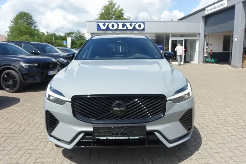Volvo XC60 din 2025 cu 12.200 km - oferta VOL235974 - foto 7