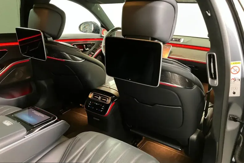 Mercedes-Benz S 63 AMG (Clasa S) din 2024 cu 72.500 km - oferta MER235982 - foto 7