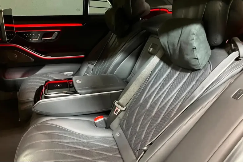 Mercedes-Benz S 63 AMG (Clasa S) din 2024 cu 72.500 km - oferta MER235982 - foto 15