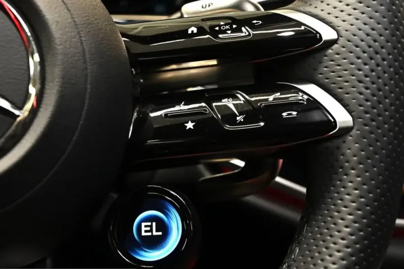 Mercedes-Benz E 53 AMG (Clasa E) din 2025 cu 14.982 km - oferta MER236005 - foto 16