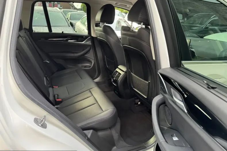 BMW X3 (Seria X) din 2023 cu 99.000 km - oferta BMW236011 - foto 18