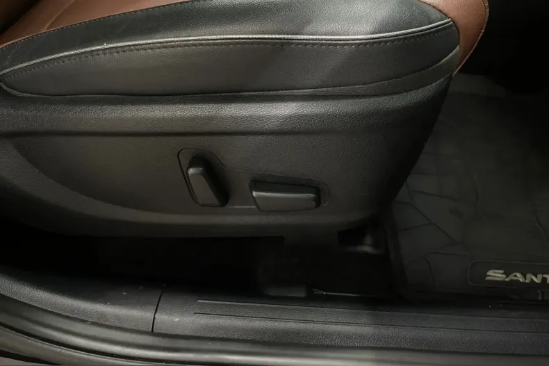 Hyundai Santa Fe din 2022 cu 66.785 km - oferta HYU236014 - foto 22