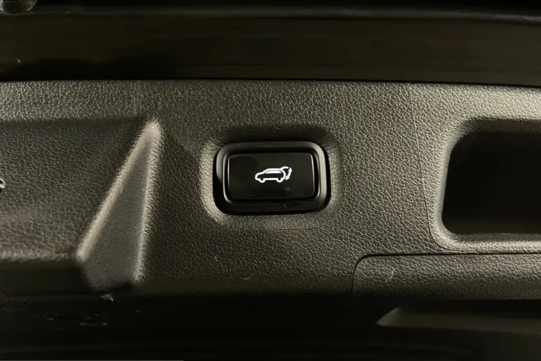 Hyundai Santa Fe din 2022 cu 66.785 km - oferta HYU236014 - foto 23