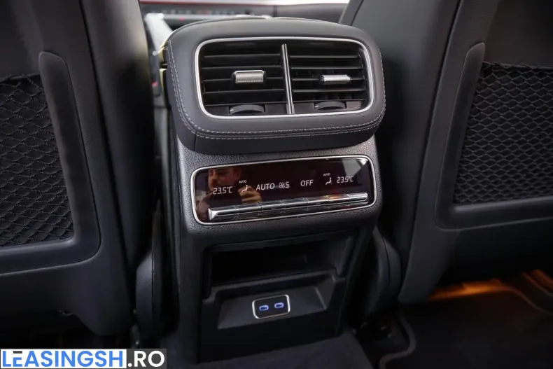 Mercedes-Benz C 160 (Clasa C) din 2025 cu 3.000 km - oferta MER236015 - foto 32
