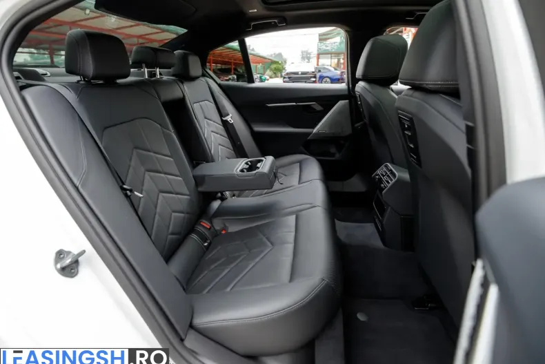 BMW 520 (Seria 5) din 2025 cu 29.900 km - oferta BMW236016 - foto 10
