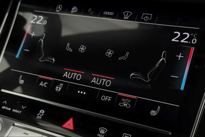 Audi Q8 din 2024 cu 18.853 km - oferta AUD236019 - foto 9