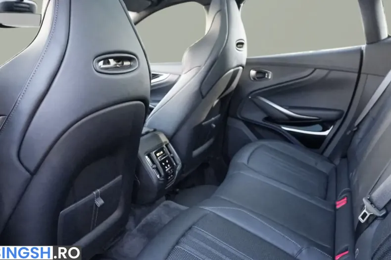 Aston Martin DBX din 2026 cu 6.000 km - oferta AST236033 - foto 9