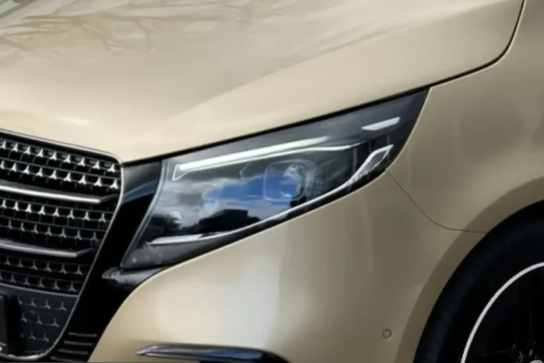Mercedes-Benz V 300 (Clasa V) din 2024 cu 19.850 km - oferta MER236037 - foto 2