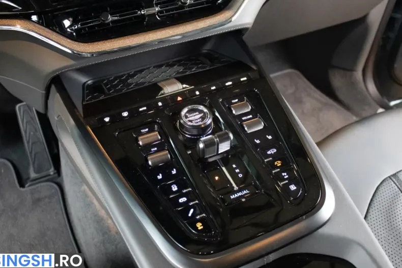 Aston Martin DBX din 2026 cu 51 km - oferta AST236038 - foto 14