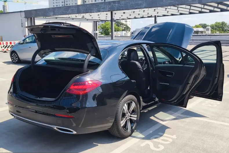 Mercedes-Benz C 180 (Clasa C) din 2022 cu 14.200 km - oferta MER236049 - foto 18